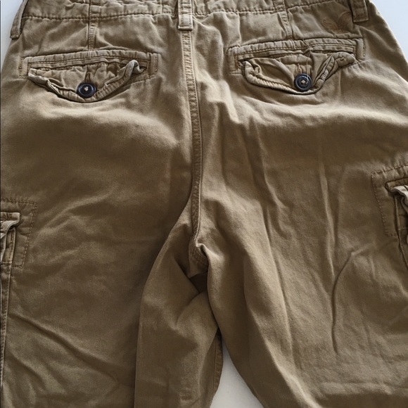 American Eagle classic khaki shorts size 30 - Picture 2 of 8
